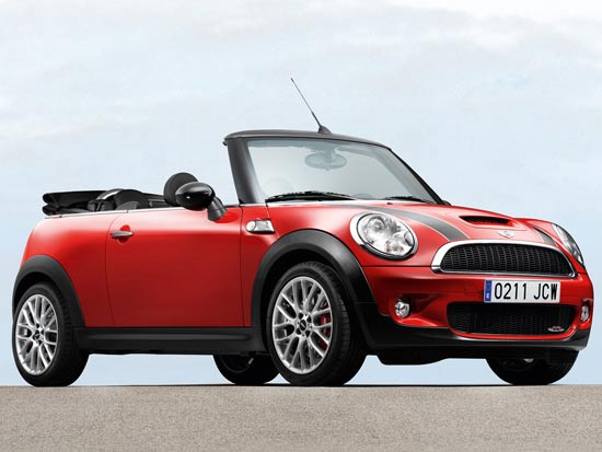 מיני Mini John Cooper Works Convertible / צלם: יחצ מיני Mini John Cooper Works Convertible / צלם: יחצ